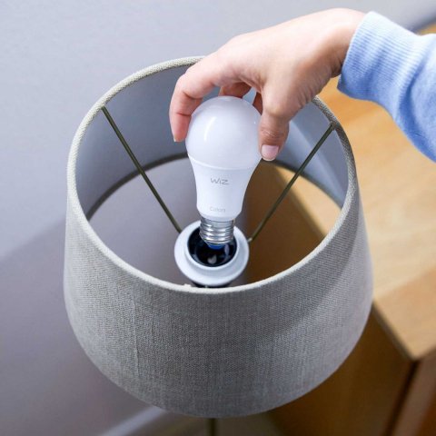 Лампа светодиодная диммируемая WiZ E27 8W 2700-6500K матовая Wi-Fi BLE 60W A60E27927-65TW1PF/6 929002383502