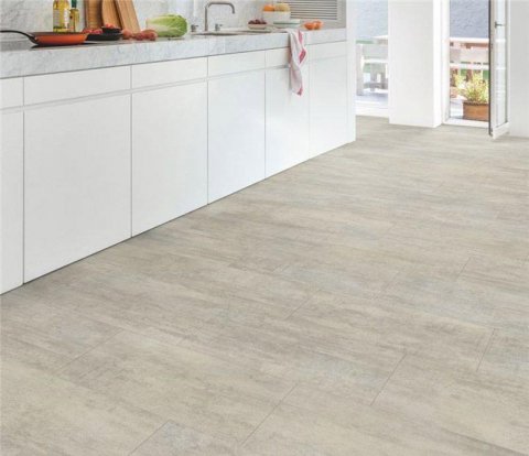 Замковый виниловый пол Quick-Step Ambient Click Plus AMCP40047 Травертин светло-серый