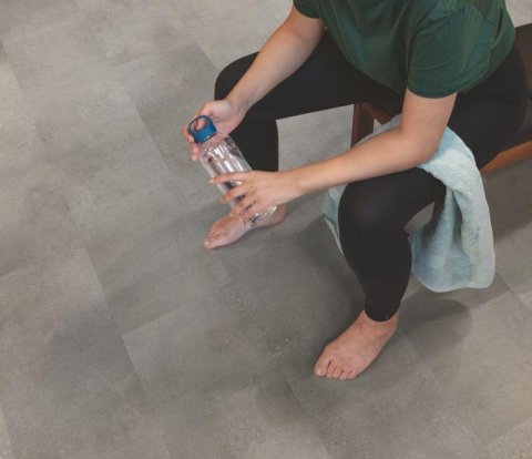 Замковый виниловый пол Quick-Step Alpha Vinyl Tiles AVST40234 Бетонный камень