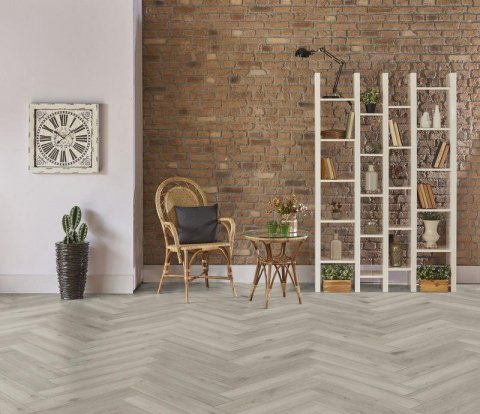 Ламинат Kronoswiss Herringbone D 3773 Дуб Шинон