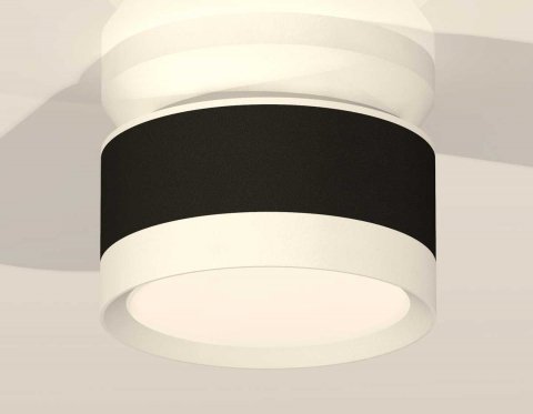 Комплект накладного светильника Ambrella light Techno Spot XS (N8901, C8102, N8112) XS8102045