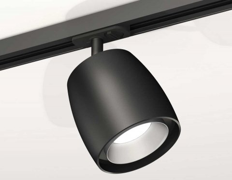 Комплект трекового светильника Ambrella light Track System XT (A2537, C1142, N7033) XT1142001