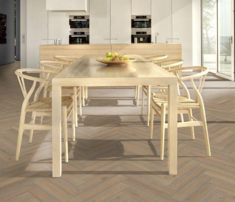 Английская елка Kahrs Herringbone Дуб CC Vintage White Lively
