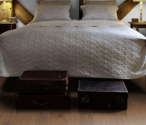 Однополосная паркетная доска Kahrs Life Pure Walnut (150×1810 мм)