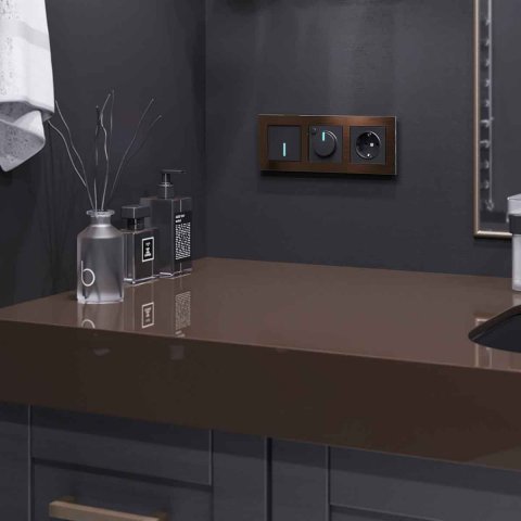 Рамка на 3 поста коричневый алюминий Werkel W0031714 4690389158193