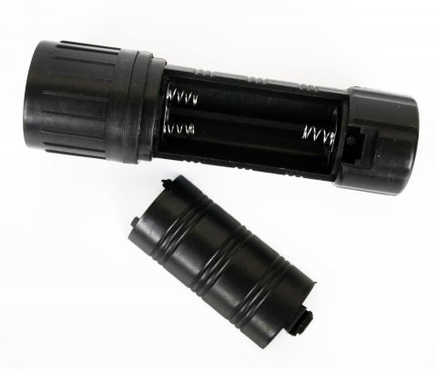 Ручной светодиодный фонарь Ultraflash Т от батареек 100х32 15 лм 7102-TH 11788