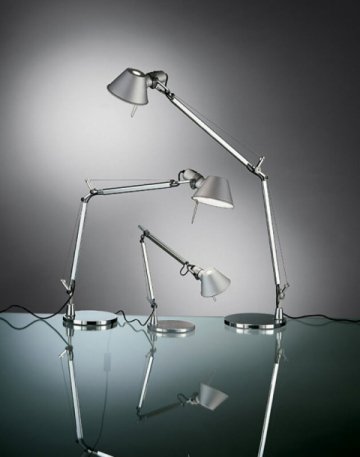 Настольная лампа Artemide Micro A011800