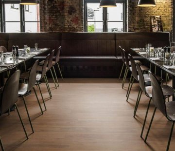Однополосная паркетная доска Kahrs Life Pure Walnut (150×1810 мм)