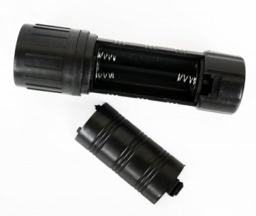 Ручной светодиодный фонарь Ultraflash Т от батареек 100х32 15 лм 7102-TH 11788