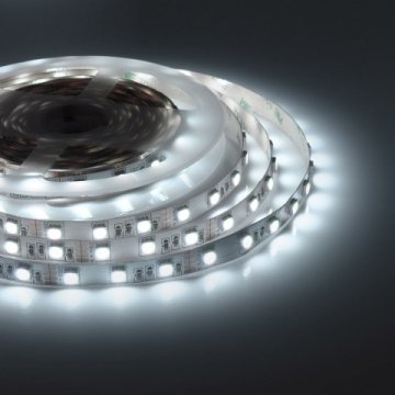 Светодиодная лента Apeyron 14,4W/m 60LED/m 5050SMD разноцветная 5M 10-33