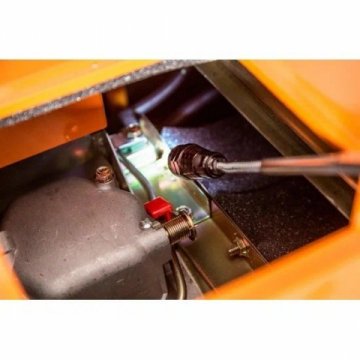 Телескопический светодиодный фонарь Tesla от батареек 170х22 15 лм TFL